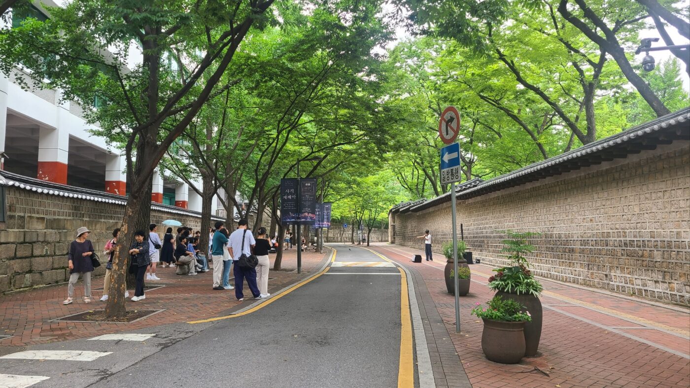 Deoksugung y calle de muro de Deoksugung poseen vestigios del fin de Joseon